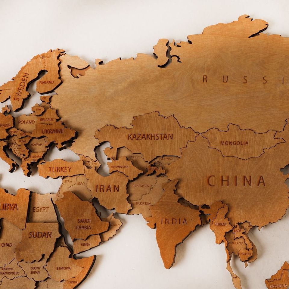 Carte du monde 3D en bois - Brut