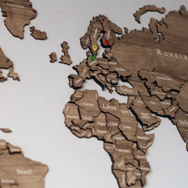 Carte du monde 3D en bois - Bois clair